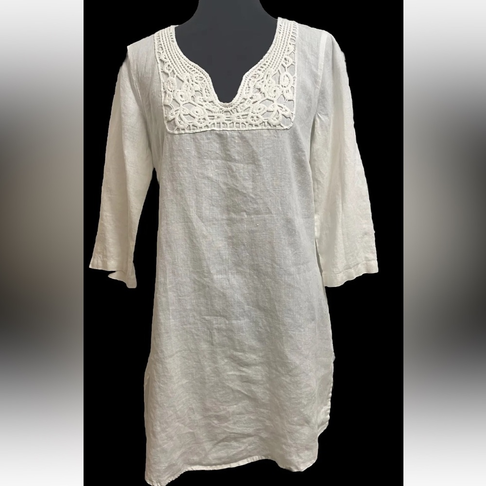 Women’s Crochet Yoke Tunic in White